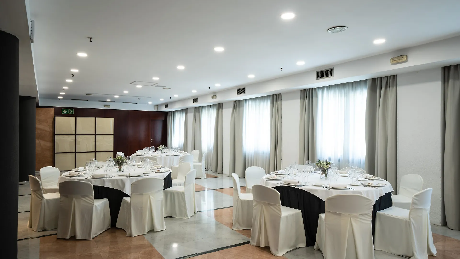 Catalonia Sabadell Hotel 4*,