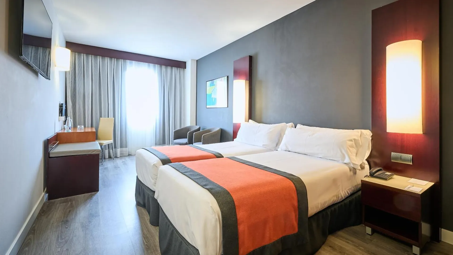 Catalonia Sabadell Hotel 4*,